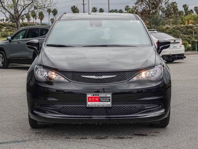 2026 Chrysler Voyager VOYAGER LX