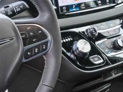 2026 Chrysler Voyager VOYAGER LX