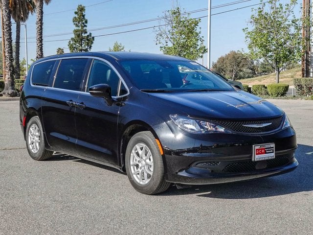 2026 Chrysler Voyager VOYAGER LX