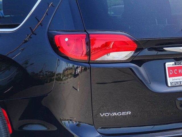 2026 Chrysler Voyager VOYAGER LX