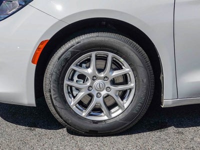 2026 Chrysler Voyager VOYAGER LX