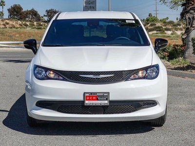 2026 Chrysler Voyager VOYAGER LX