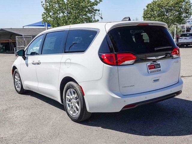 2026 Chrysler Voyager VOYAGER LX