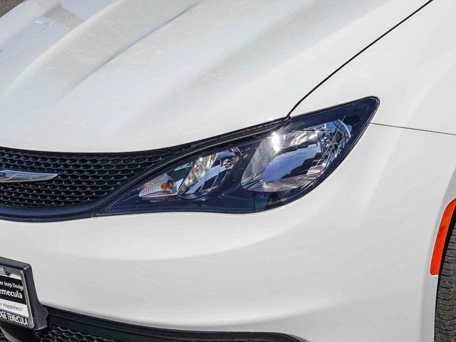 2026 Chrysler Voyager VOYAGER LX