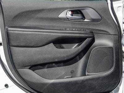 2026 Chrysler Voyager VOYAGER LX