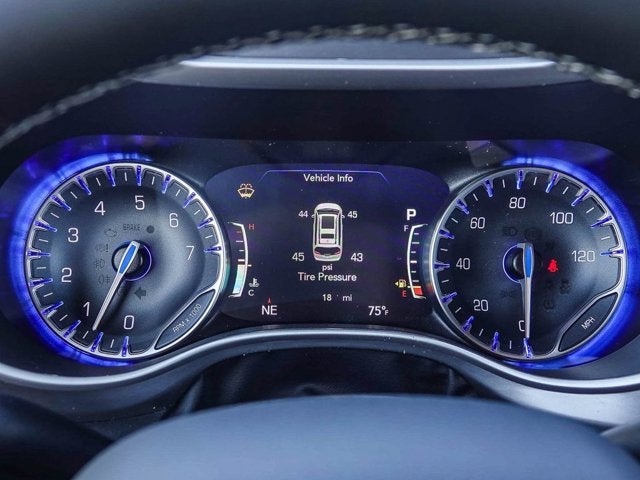 2026 Chrysler Voyager VOYAGER LX