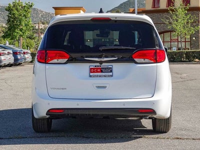 2026 Chrysler Voyager VOYAGER LX