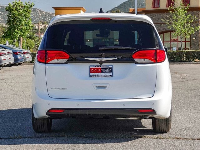 2026 Chrysler Voyager VOYAGER LX