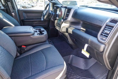 2026 RAM 2500 RAM 2500 BLACK EXPRESS CREW CAB 4X4 6'4' BOX