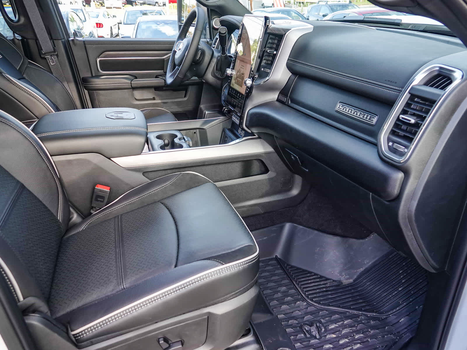 2026 RAM 2500 RAM 2500 LARAMIE CREW CAB 4X4 6'4' BOX