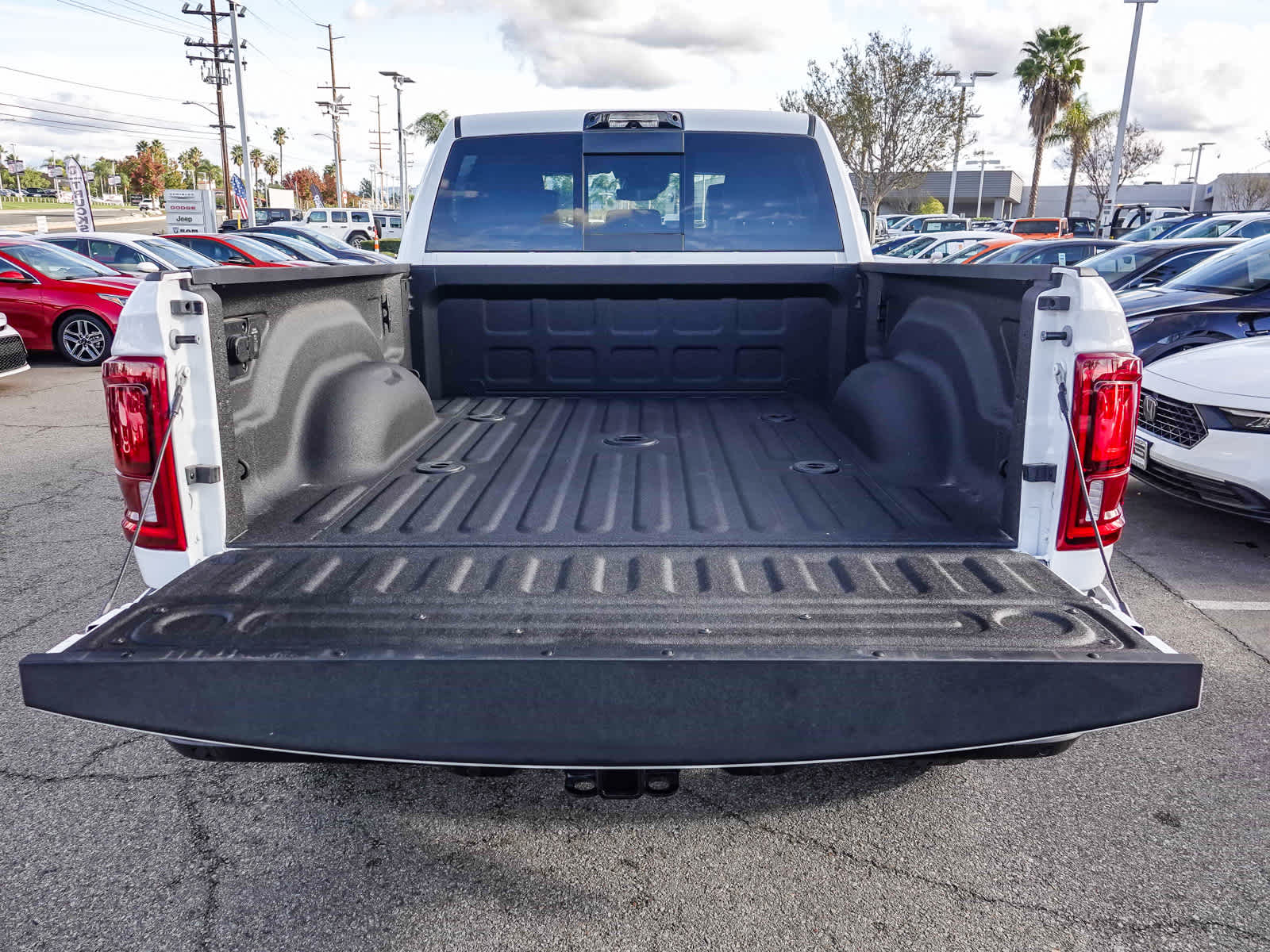 2026 RAM 2500 RAM 2500 LARAMIE CREW CAB 4X4 6'4' BOX