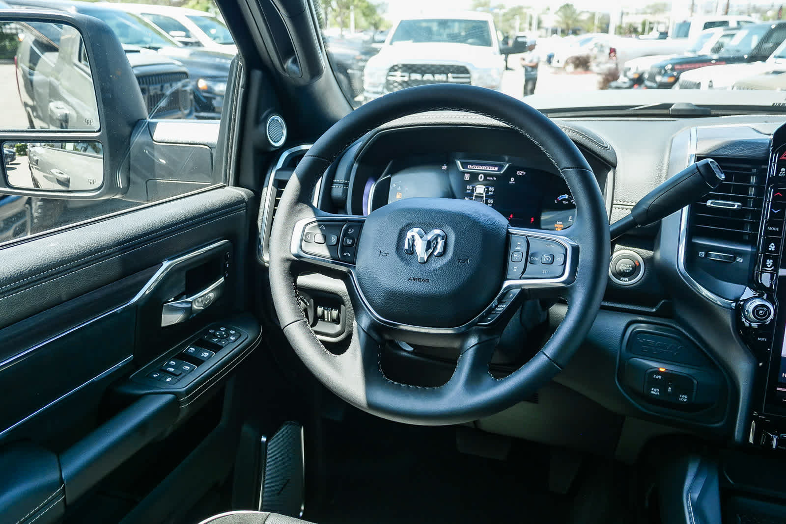 2026 RAM 2500 RAM 2500 LARAMIE MEGA CAB 4X4 6'4' BOX