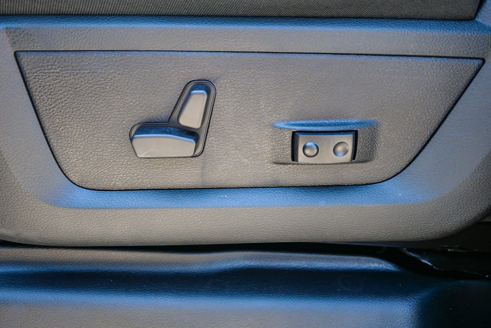 2026 RAM 2500 RAM 2500 LARAMIE MEGA CAB 4X4 6'4' BOX