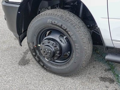 2026 RAM 3500 RAM 3500 TRADESMAN CREW CAB 4X4 8' BOX