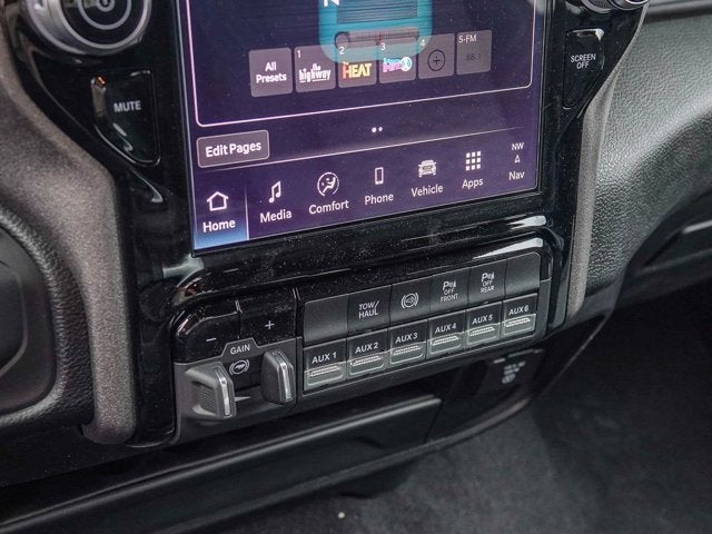 2026 RAM 3500 RAM 3500 TRADESMAN CREW CAB 4X4 8' BOX