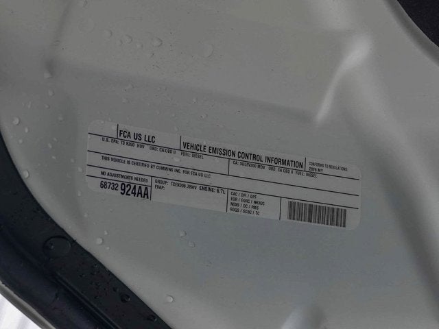 2026 RAM 3500 RAM 3500 TRADESMAN CREW CAB 4X4 8' BOX