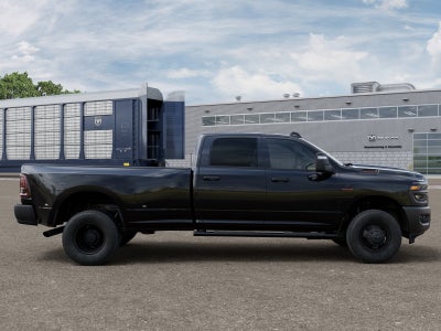 2026 RAM 3500 RAM 3500 TRADESMAN CREW CAB 4X4 8' BOX