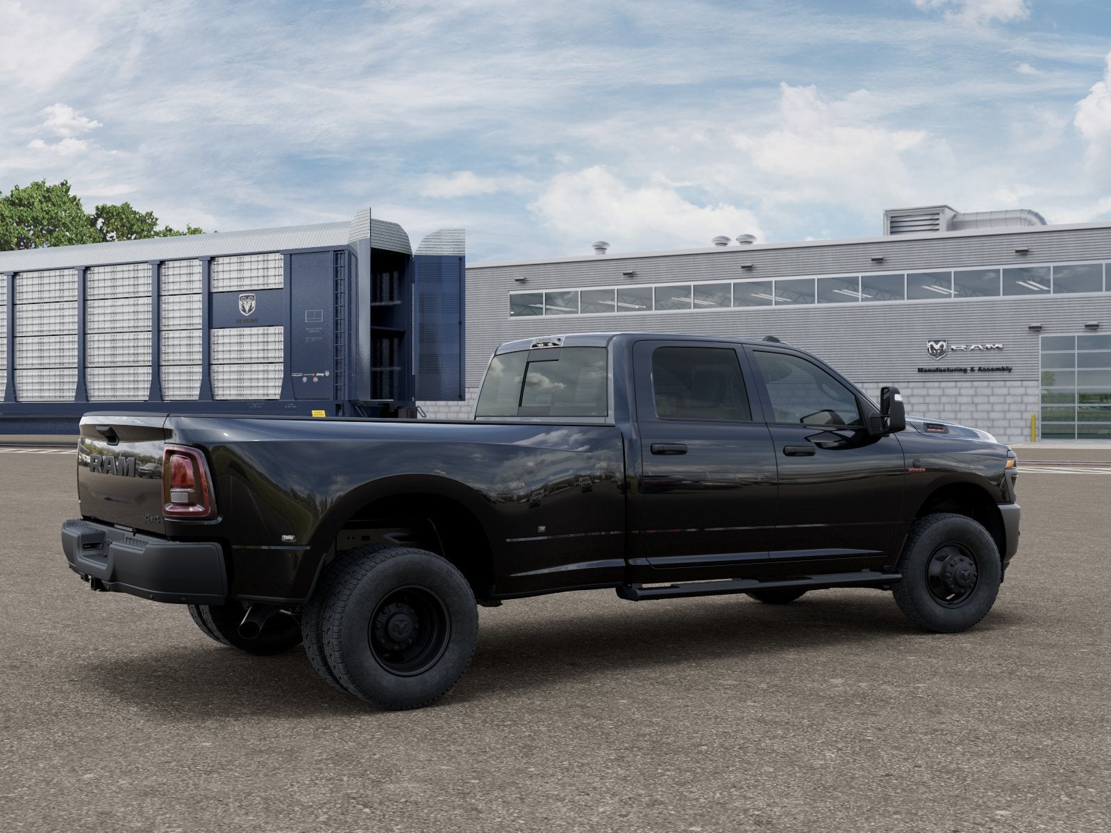 2026 RAM 3500 RAM 3500 TRADESMAN CREW CAB 4X4 8' BOX