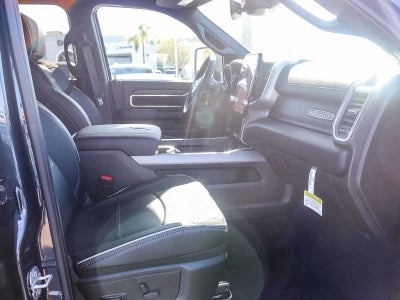 2026 RAM 3500 RAM 3500 LARAMIE MEGA CAB 4X4 6'4' BOX