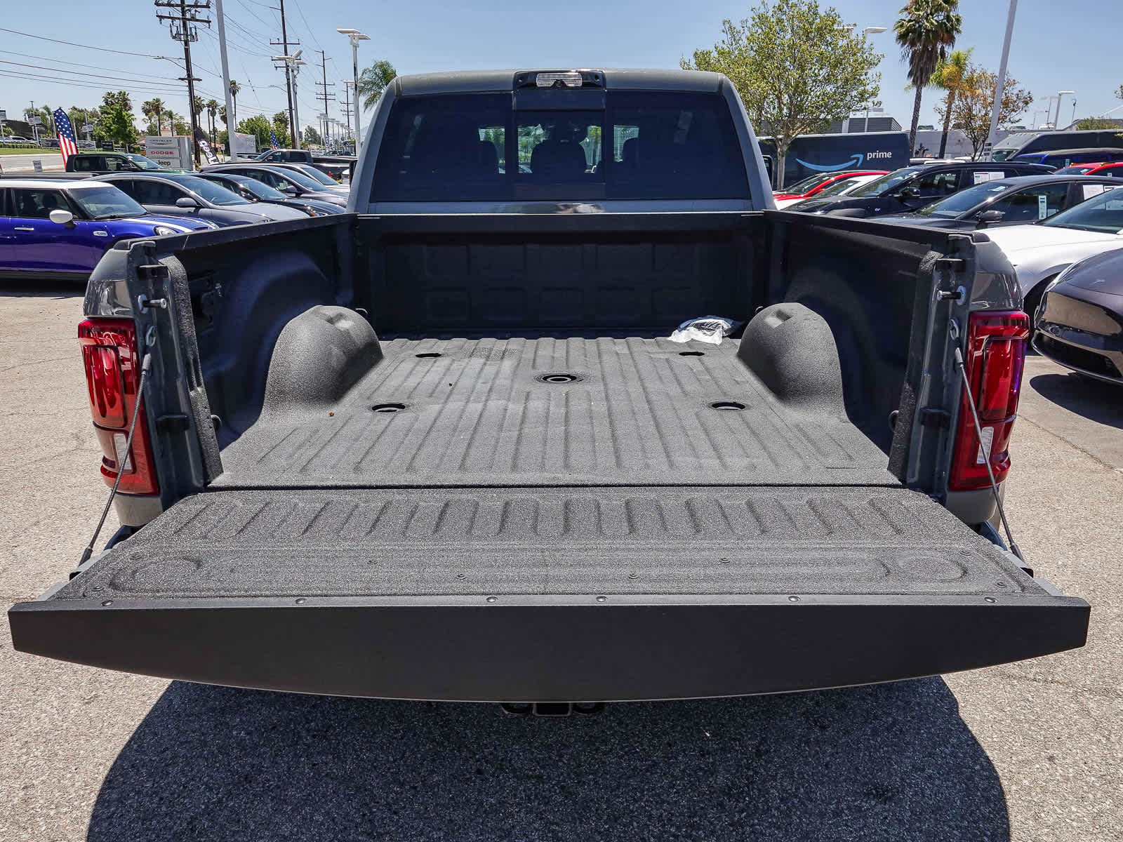 2026 RAM 3500 RAM 3500 LARAMIE MEGA CAB 4X4 6'4' BOX
