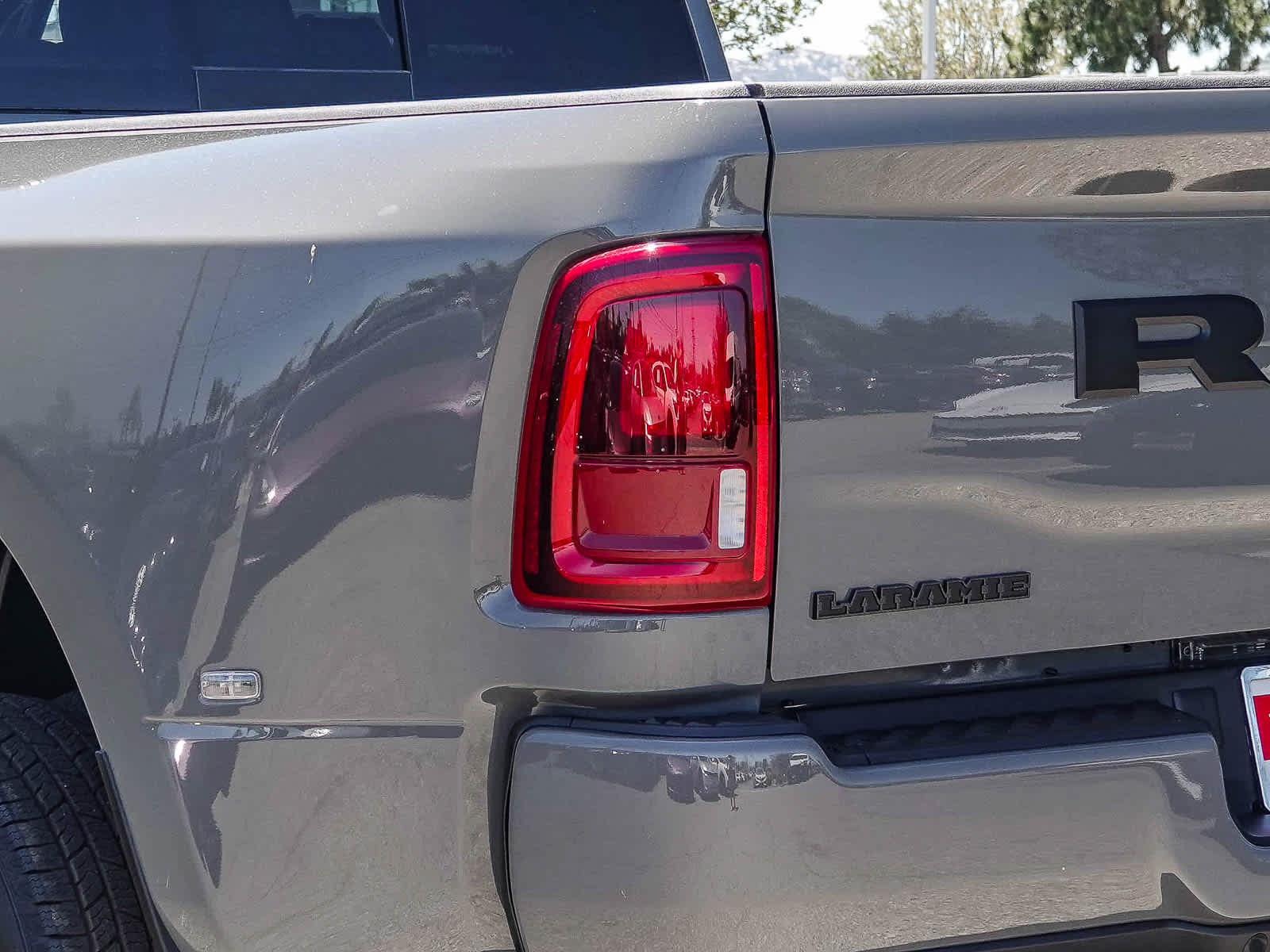 2026 RAM 3500 RAM 3500 LARAMIE MEGA CAB 4X4 6'4' BOX