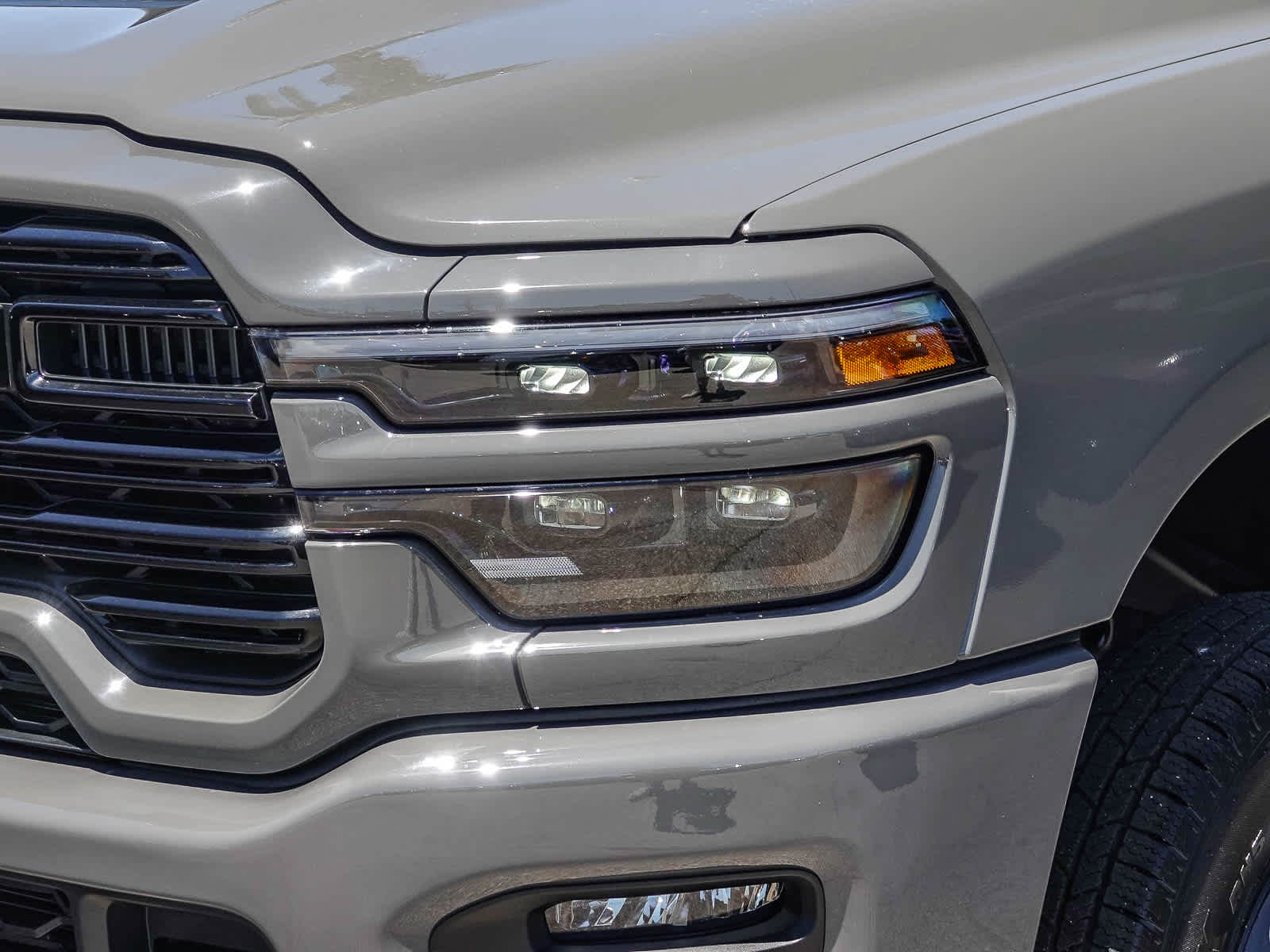 2026 RAM 3500 RAM 3500 LARAMIE MEGA CAB 4X4 6'4' BOX
