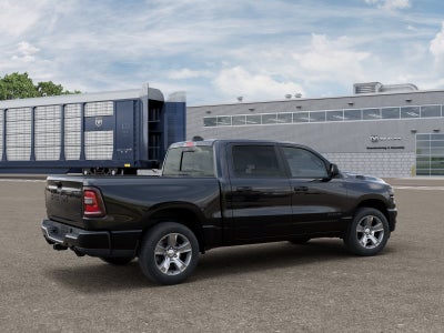 2026 RAM 1500 RAM 1500 EXPRESS CREW CAB 4X4 5'7' BOX
