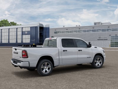 2026 RAM 1500 RAM 1500 EXPRESS CREW CAB 4X4 5'7' BOX