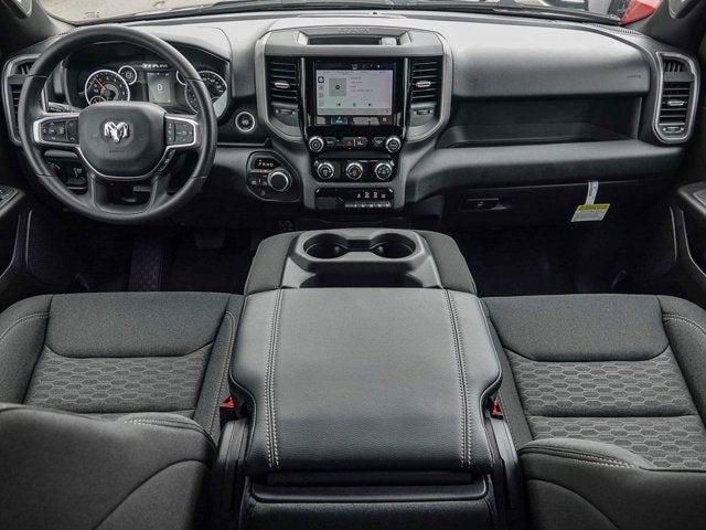 2026 RAM 1500 RAM 1500 EXPRESS CREW CAB 4X4 5'7' BOX