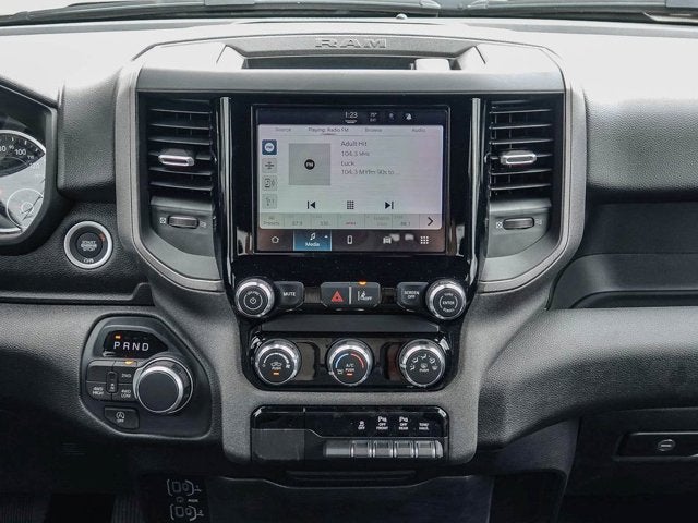 2026 RAM 1500 RAM 1500 EXPRESS CREW CAB 4X4 5'7' BOX