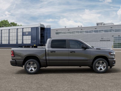 2026 RAM 1500 RAM 1500 EXPRESS CREW CAB 4X4 5'7' BOX