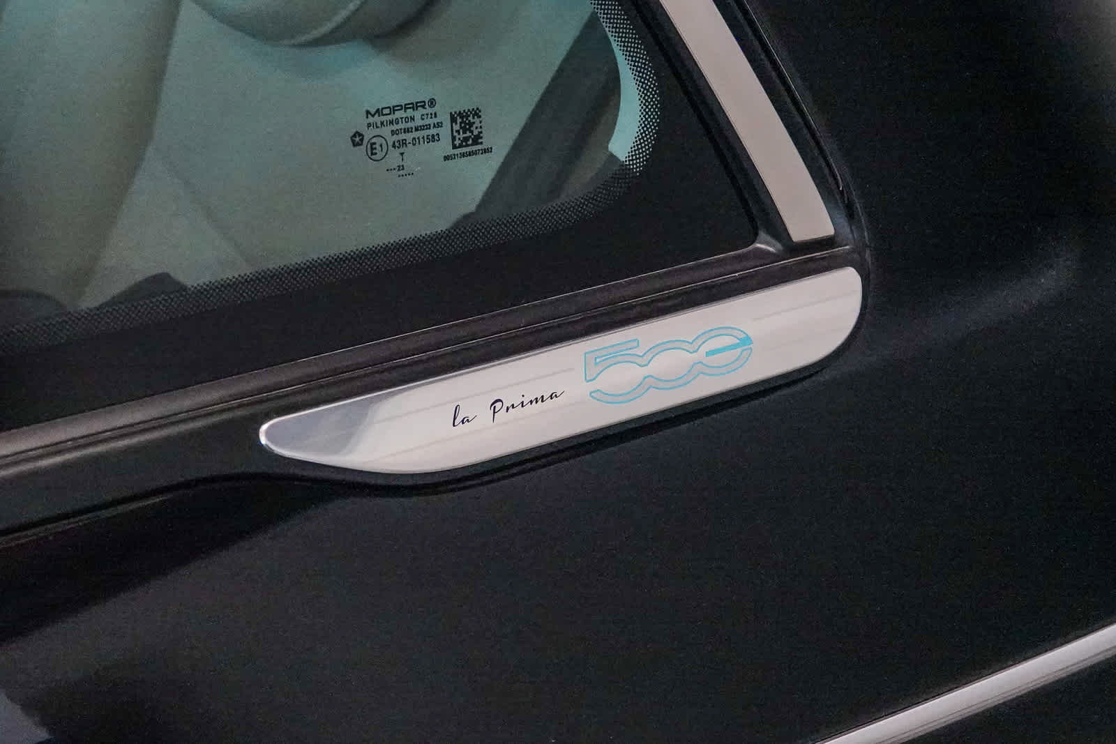 2025 FIAT 500e 500e ICONA