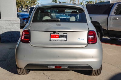 2025 FIAT 500e GIORGIO ARMANI Collector's Edition