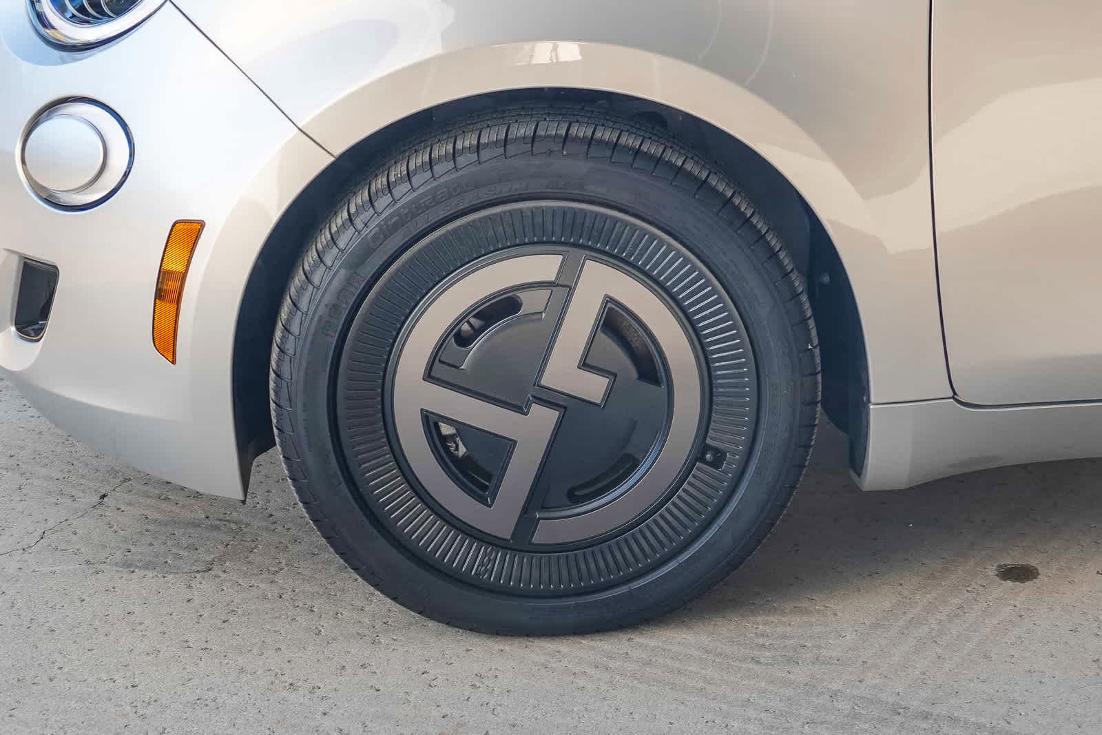 2025 FIAT 500e GIORGIO ARMANI Collector's Edition