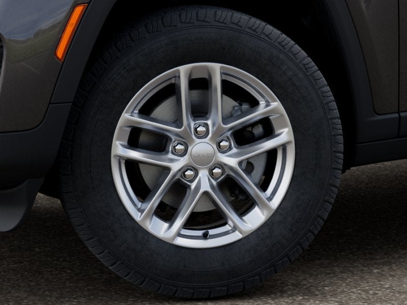 2026 Jeep Grand Cherokee GRAND CHEROKEE LAREDO 4X4